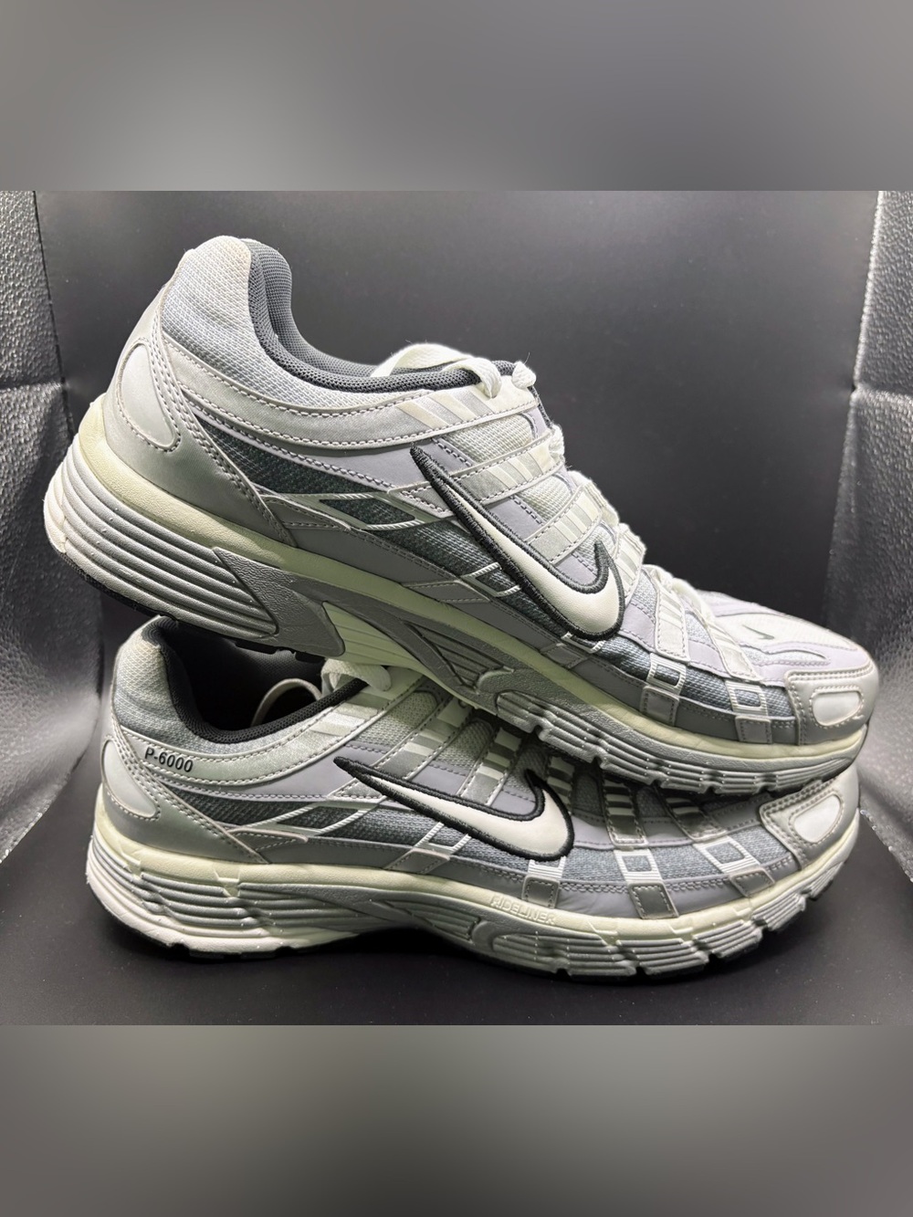 Nike P-6000 Metallic Silver/Wolf Grey Men’s 11.5 – 8/10 Condition